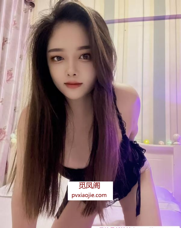 性感蜜桃臀少妇