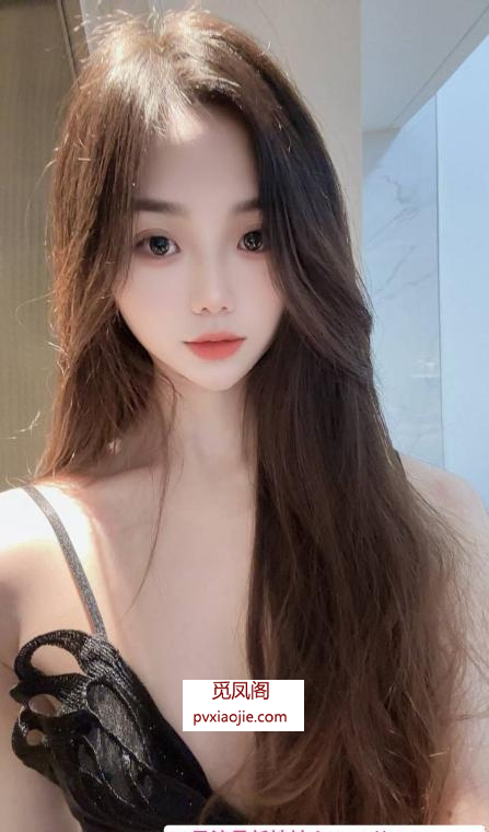 坂田兼职大长腿模特