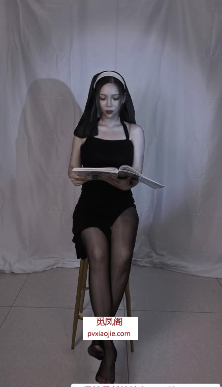 南城黑丝骚妇萱萱