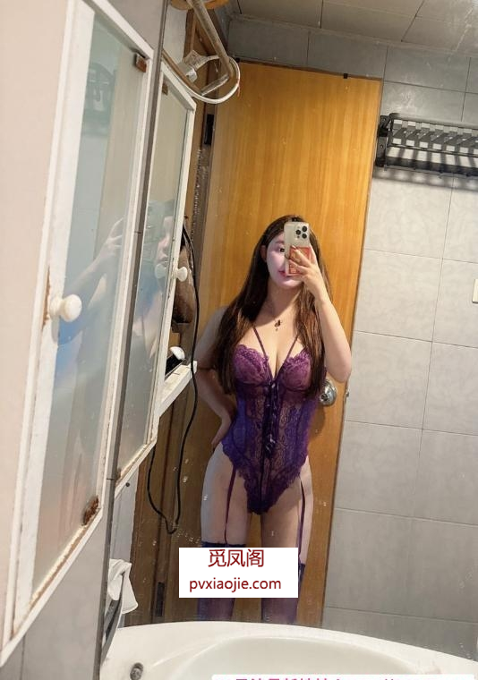 福田大奶翘臀骚妹