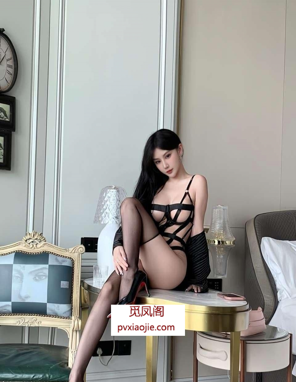 南开性感丰满粉嫩服务小妹