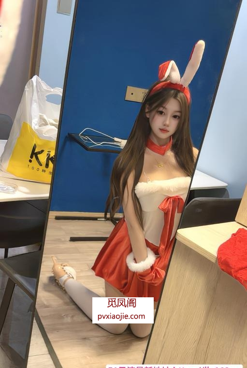 舌到饱的嫩妹萌萌