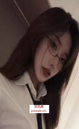 骚货服务带劲，骚得很 一直叫爸爸