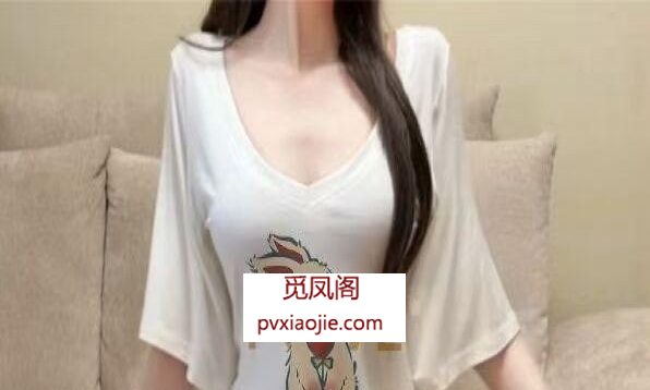 丰乳肥臀骚少妇