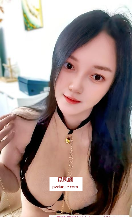 制服诱惑大奶骚妹